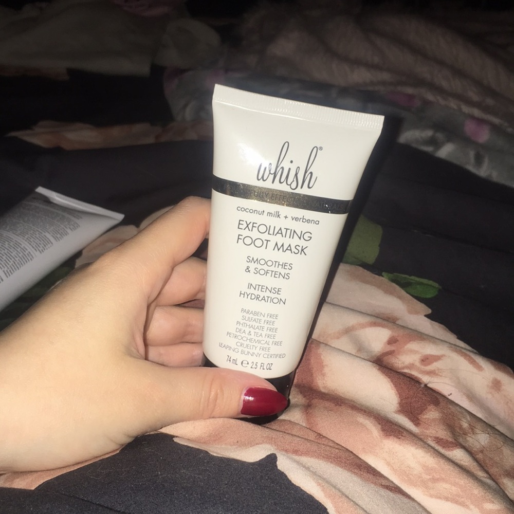 Whish foot mask! Brand new never used.